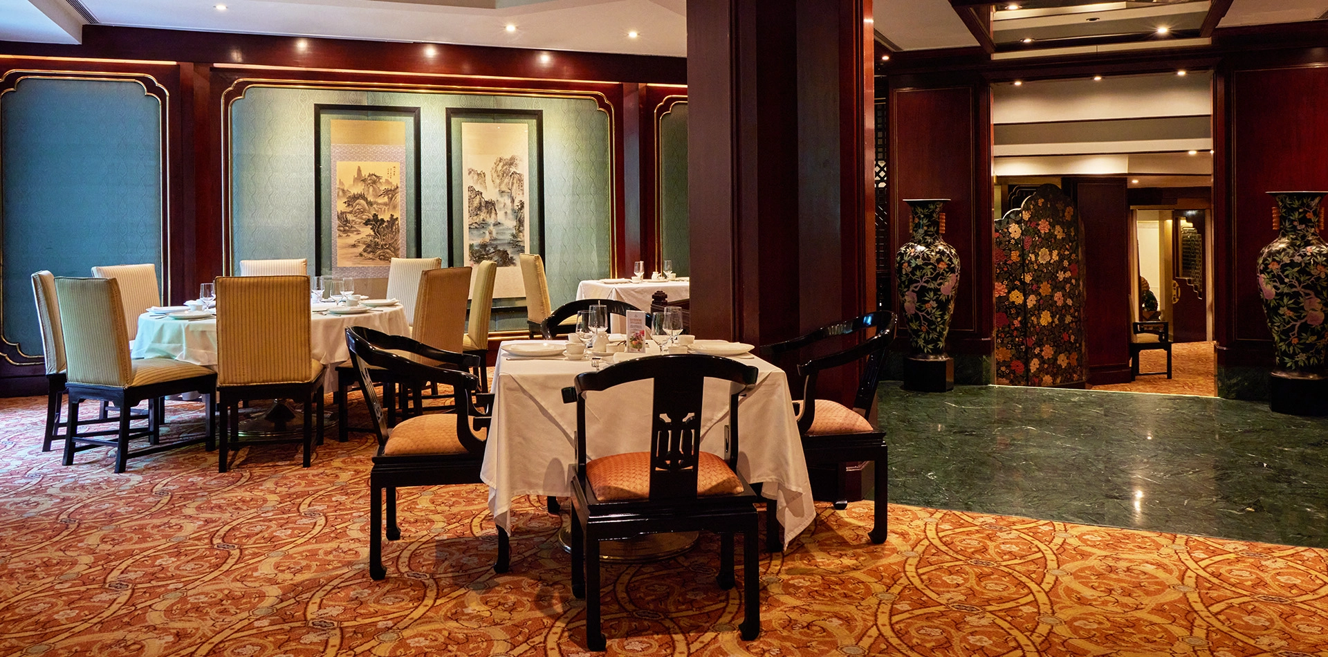 The Great Wall - The Leela Mumbai